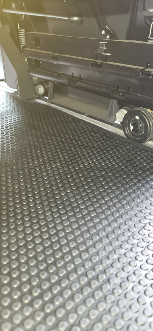TAPIS HABITACLE NOIRE CAOUTCHOUC T5->T6.1  MULTIVAN 4 RAILS